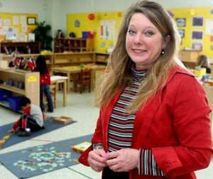 Preschool director explains Montessori teaching method 