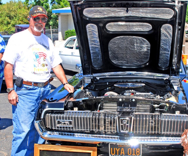 Hollywood Cafe Car Show