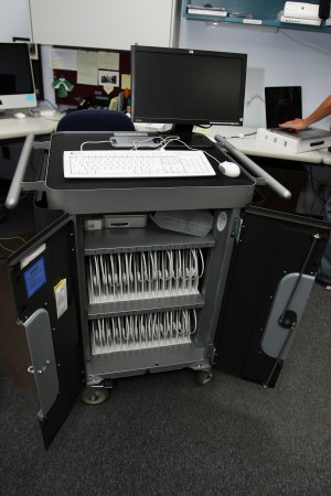 Pilot program brings iPads into Lodi Unified School District classrooms