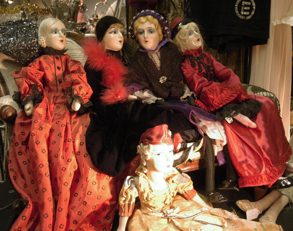 Golden children’s books, crank phone, unusual clothing highlight Lodi Antique Show