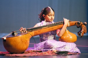 Lodians entertained by East Indian dancing