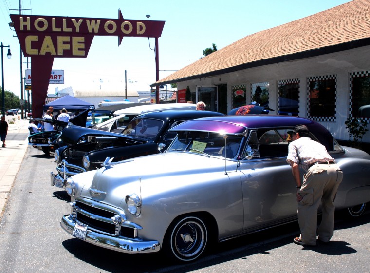Hollywood Cafe Car Show
