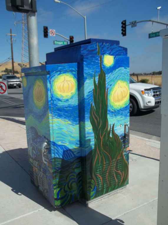 City of Lodi seeks artists to paint murals on five traffic signal control boxes