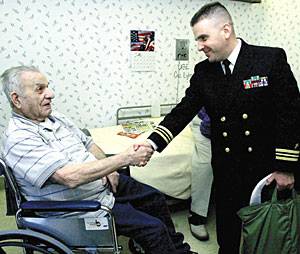 Lodi WWII veteran receives surprise visit from Navy chaplain 