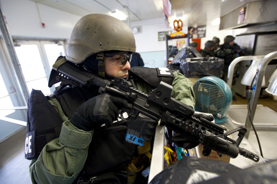 Area SWAT teams use Lodi High School campus for practice 