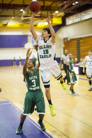 Boys basketball: Eagles knocked out in opening round 