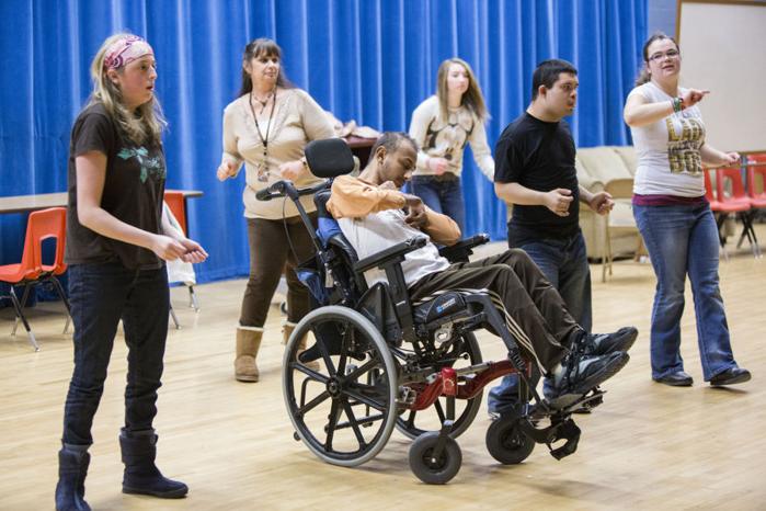 Jerome High Senior Shares Love of Dance with Peers - Twin Falls Times-News