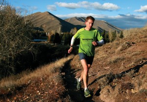 'Incredible highs and incredible lows': Ultramarathoners race for themselves