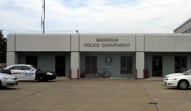 magnolia police forgery man magnoliareporter arrested texarkana case