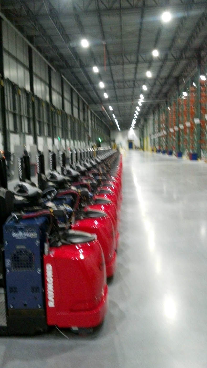 New distribution center is cavernous, cold News