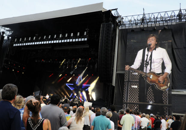 McCartney in Missoula26.JPG