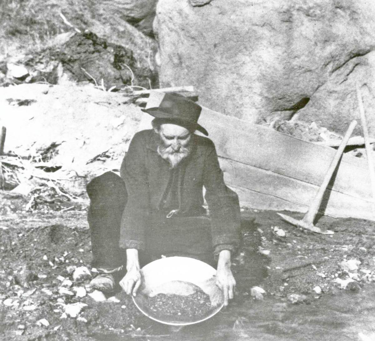 Gold panning lessons slated Saturday at Bannack TGIF