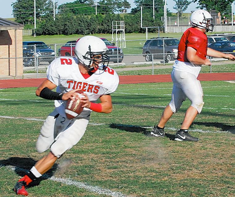 Fort Gibson football sees spark - Muskogee Phoenix: Sports