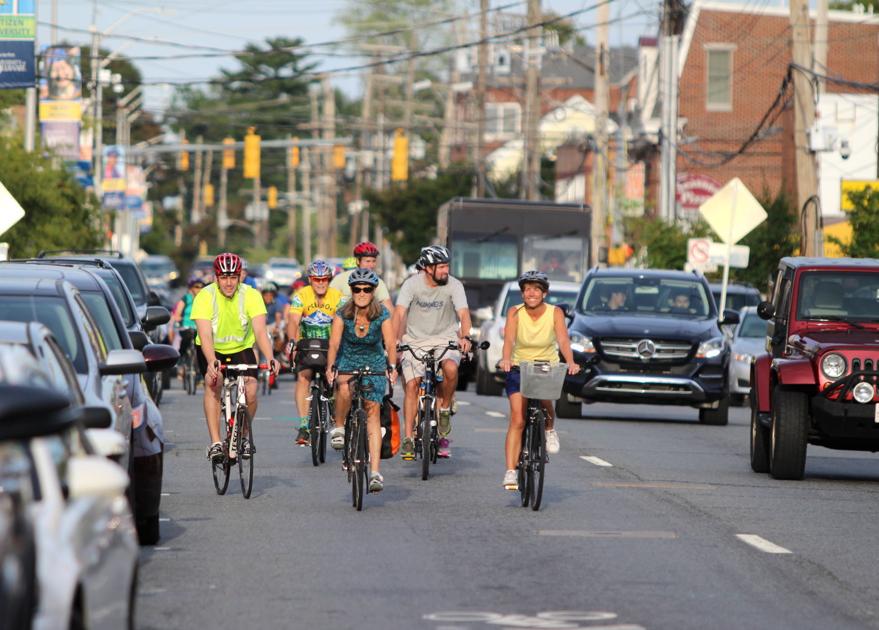 'First Friday' rides promote cycling in Newark - Newark Post