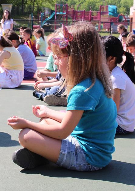 Woodland School students practice mindfulness in Warren - New Jersey Hills