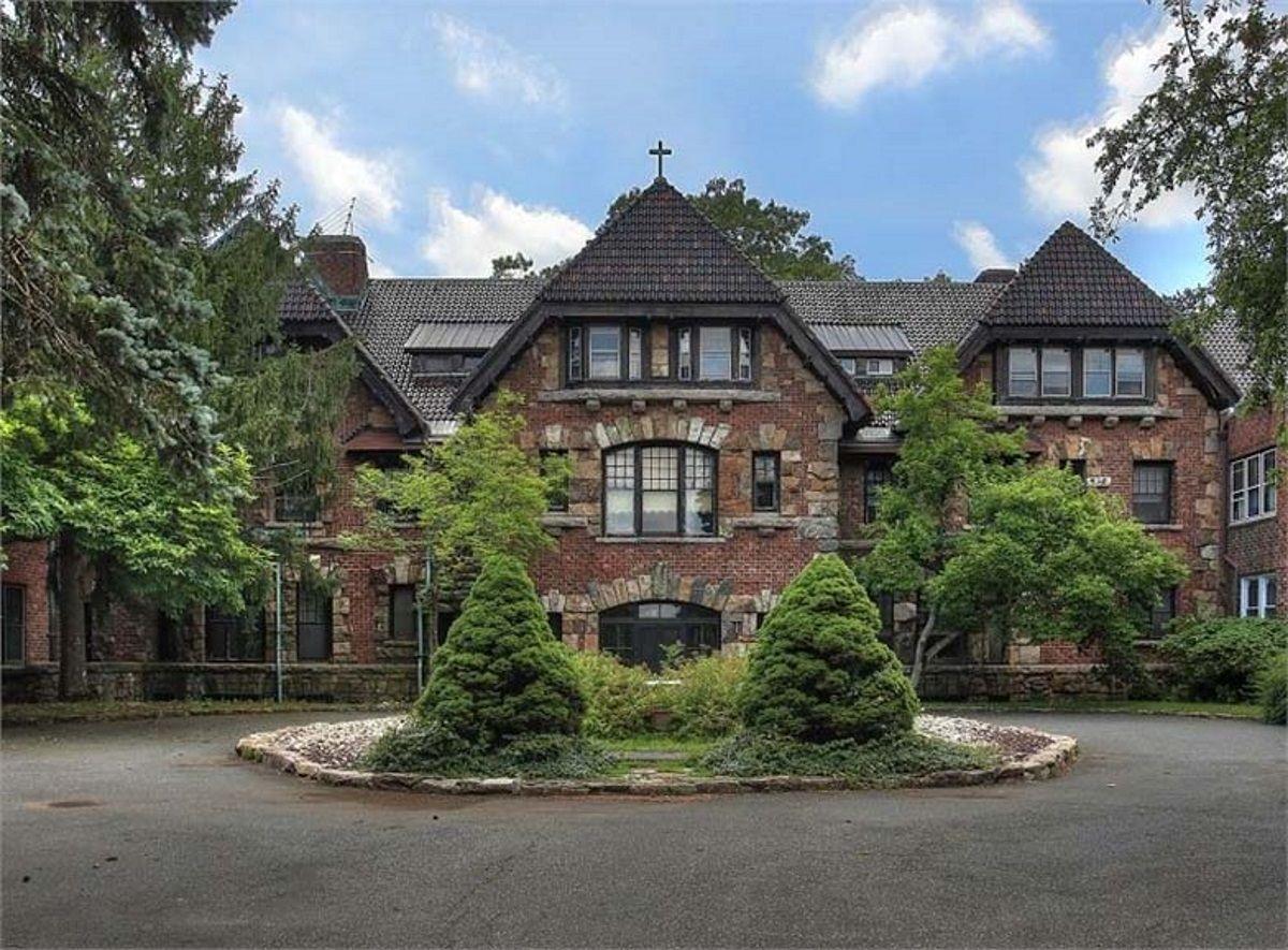 Plans shows St. John's property made into senior housing in Mendham