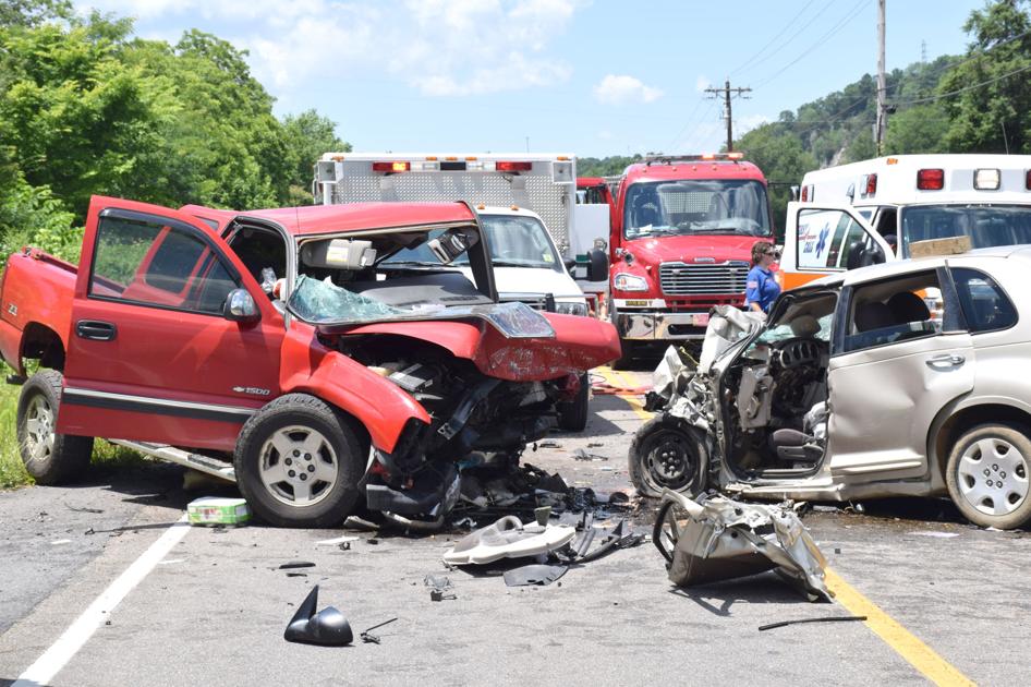 Two Killed In Tuesday Afternoon Crash The Newport Plain