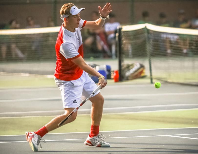 BOYS' TENNIS: Jeff beats New Albany 3-2 for fourth straight regional title - Evening News and Tribune