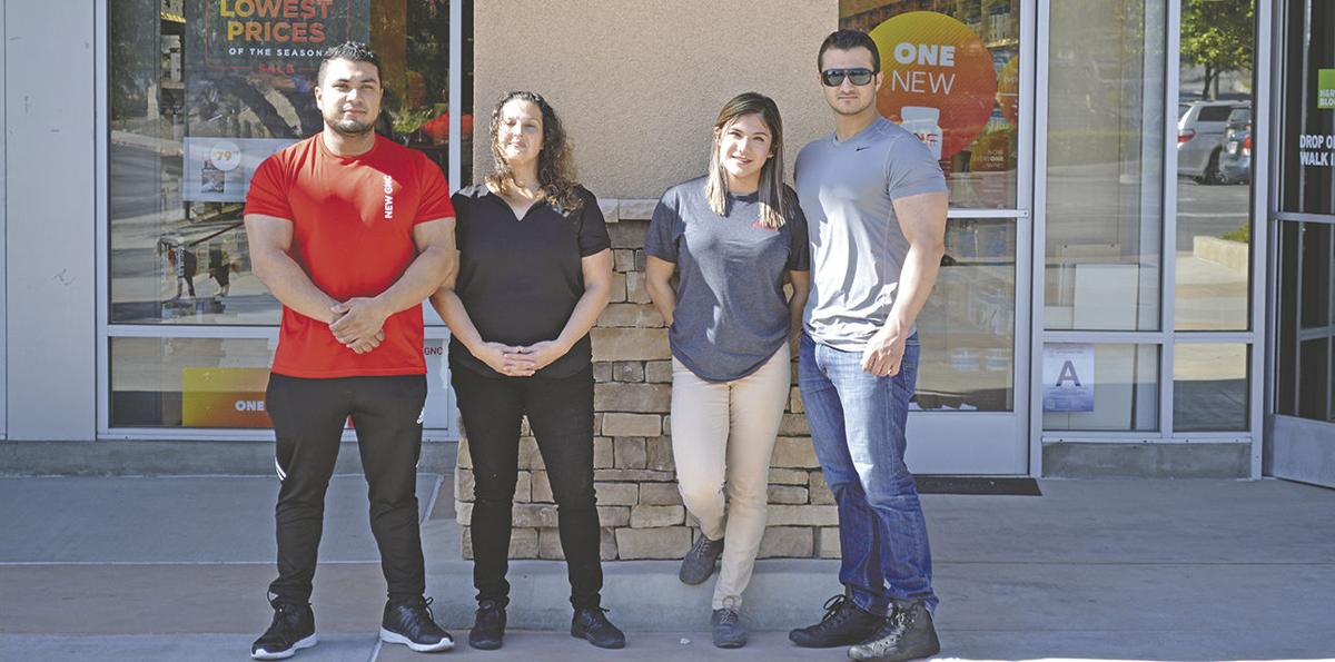 gnc employee