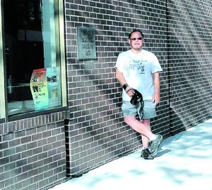 كتالوجات+اثاث+دمياط Tom Chinn stands Sunday outside the building which formerly housed his ...