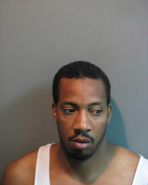 Bartholomew Bishop, 33, is a suspect in a shooting Sept. 28 that killed Marilyn Horton, 22, of Chicago Heights, and injured Bishop&#39;s ex-girlfriend, ... - 00859b62-b29e-11de-b1dd-001cc4c03286.image