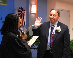 Thornton Township supervisor sworn in for sixth term