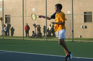 Mustangs, Trojans advance to regional boys tennis finals
