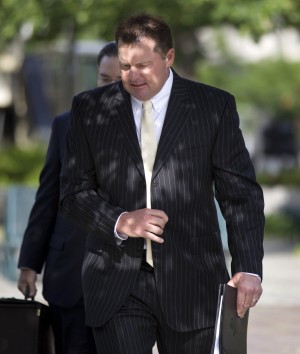 Dealer describes HGH shipment to Clemens house