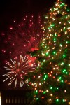 Valparaiso University lights a tree – and the sky