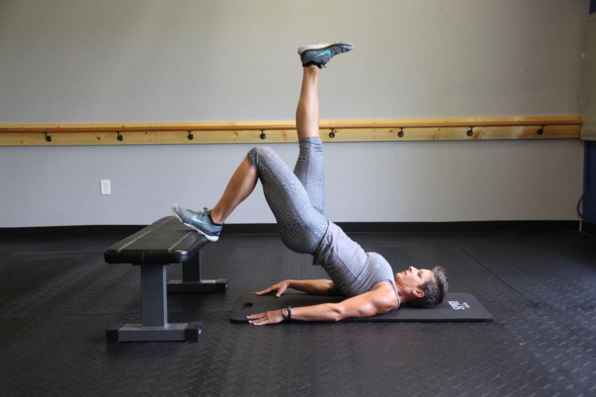 6 body weight exercises for strong, defined legs Health & Beauty