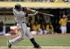 Konerko hits HR No. 400 in Sox 14-inning loss