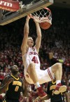 Zeller season-high scoring helps Indiana rout Iowa