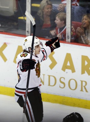Kane proves slow-mo’s a go for another Hawks victory