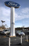 Hennessy River Oaks Ford dealership closing