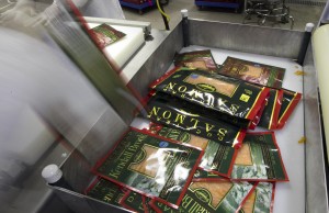 Americans eating more smoked seafood products