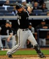 Jeter leads Yankees past White Sox 6-4