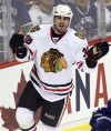 Blackhawks' Bolland a bother for Sharks' top line