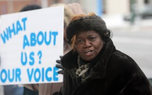 Gary residents not ready to close the book on the city's main library