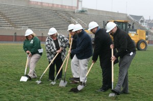 STEVE HANLON: Plastic grass ready to Oiler Up