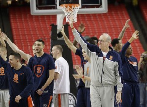 Contrasting styles on display in Syracuse-Michigan matchup