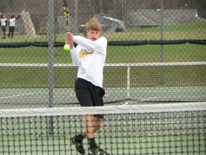 Marian aims to keep sectional tennis streak alive