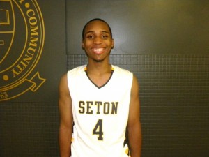 Seton edges Marist boys in final seconds on Robinson's basket