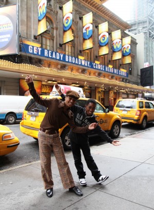 2 guys have a ball as Michael Jackson on Broadway
