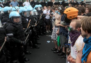 Region residents among thousands who protest NATO in Chicago