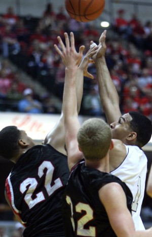 JIM PETERS: Bowman falls flat on the big stage