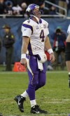Fame is fleeting for Favre and slumping Minnesota