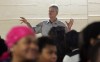 Talent scout gives Gary crowd career cues