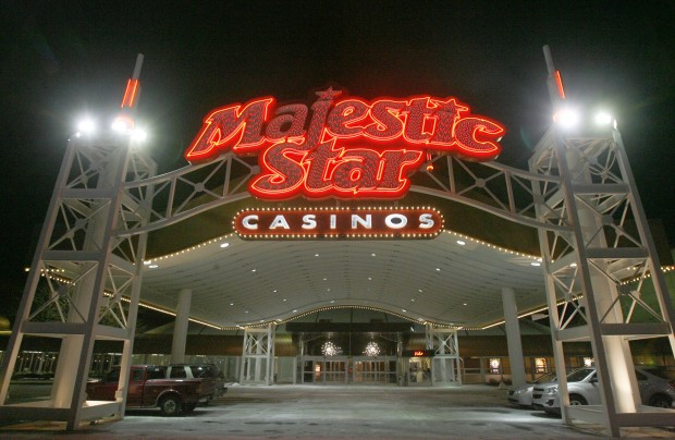 are the casinos in indiana open now