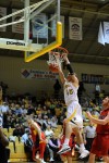 VU beats UIC in men's hoops; Butler wins 13th straight  