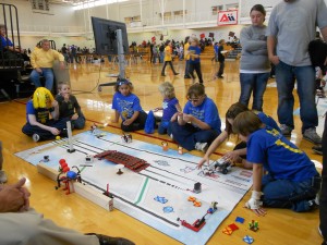 Douglas MacArthur robots invade IUN
